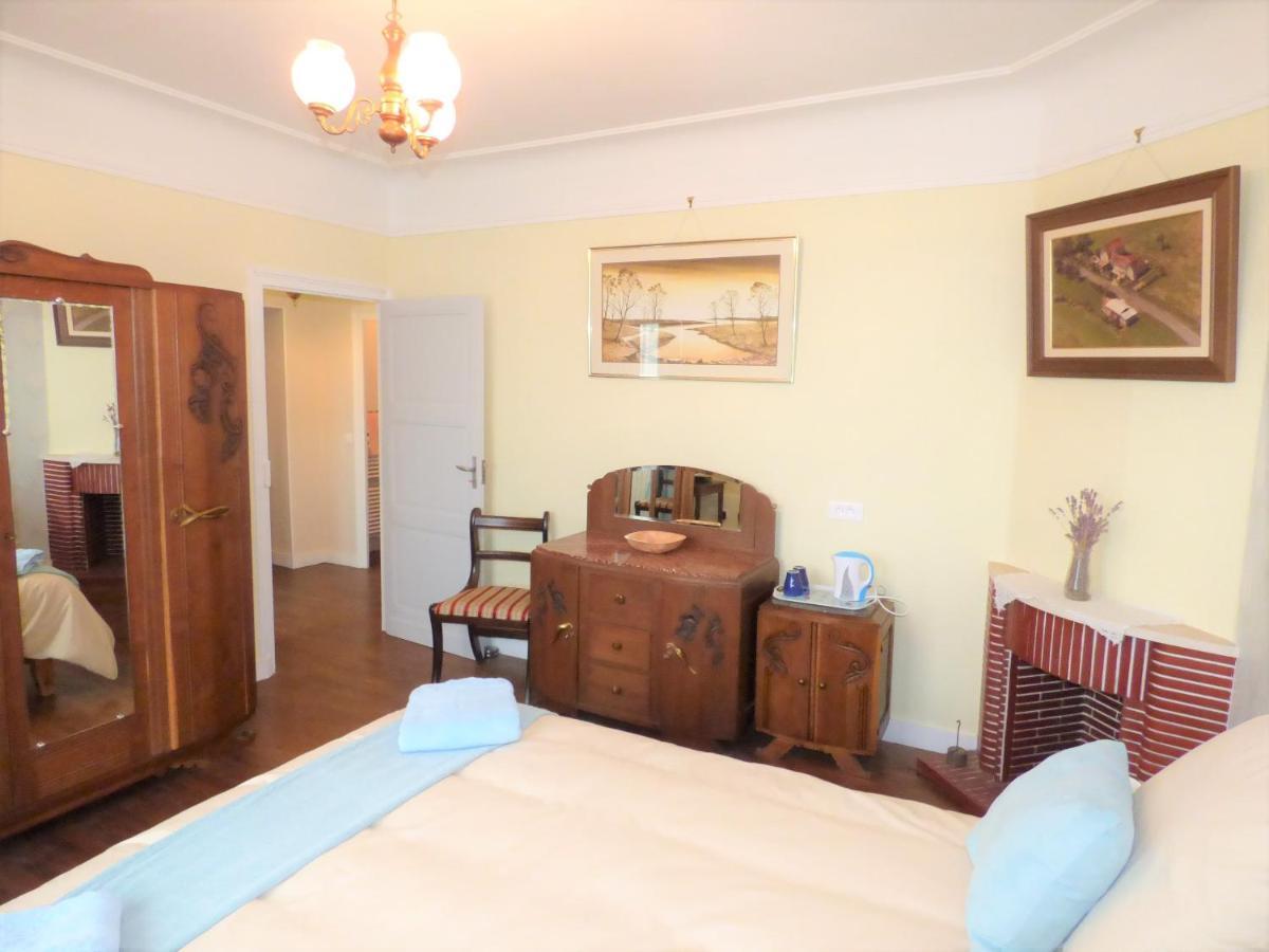 Les Tibles Bed & Breakfast Nanthiat Eksteriør bilde