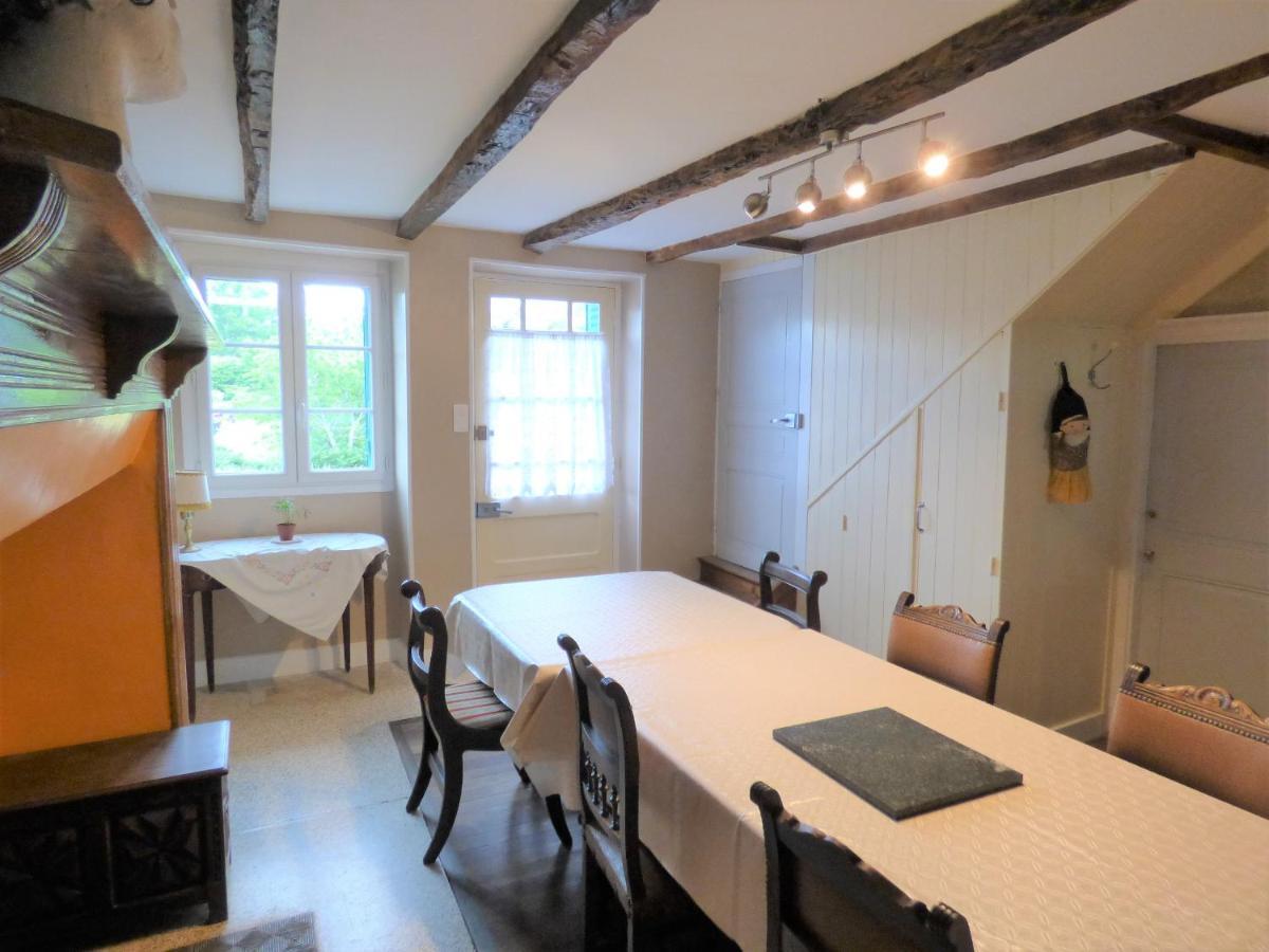 Les Tibles Bed & Breakfast Nanthiat Eksteriør bilde