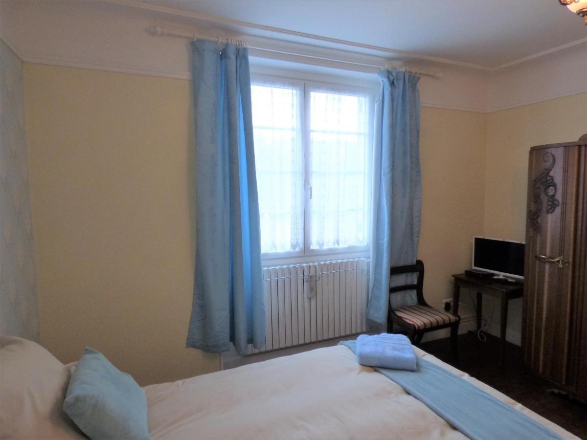 Les Tibles Bed & Breakfast Nanthiat Eksteriør bilde