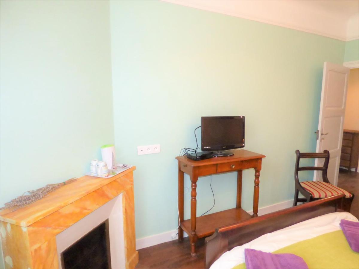 Les Tibles Bed & Breakfast Nanthiat Eksteriør bilde