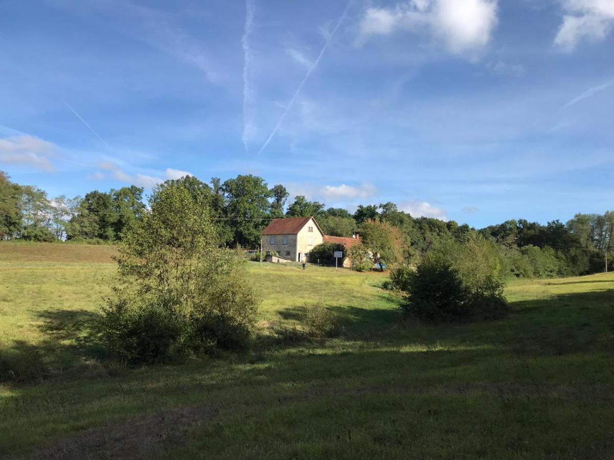 Les Tibles Bed & Breakfast Nanthiat Eksteriør bilde